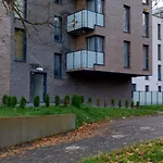 Tolka Z Balkonem I Garazem Podziemnym Gratis Apartment