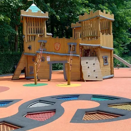 Tolka Z Balkonem I Garazem Podziemnym Gratis Apartment Kudowa Zdroj