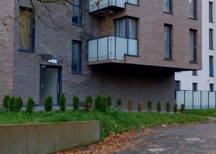 Tolka Z Balkonem I Garazem Podziemnym Gratis Apartment